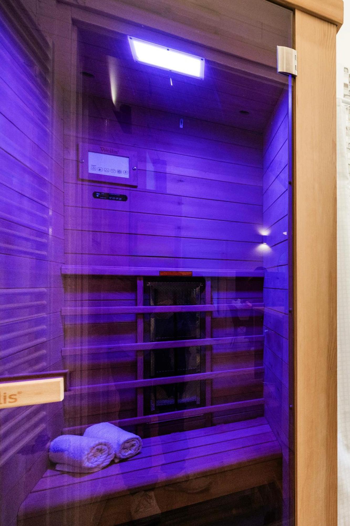 Amazing View Designer Home With Sauna And Jacuzzi 3 Min To Opera House Budapest Kültér fotó