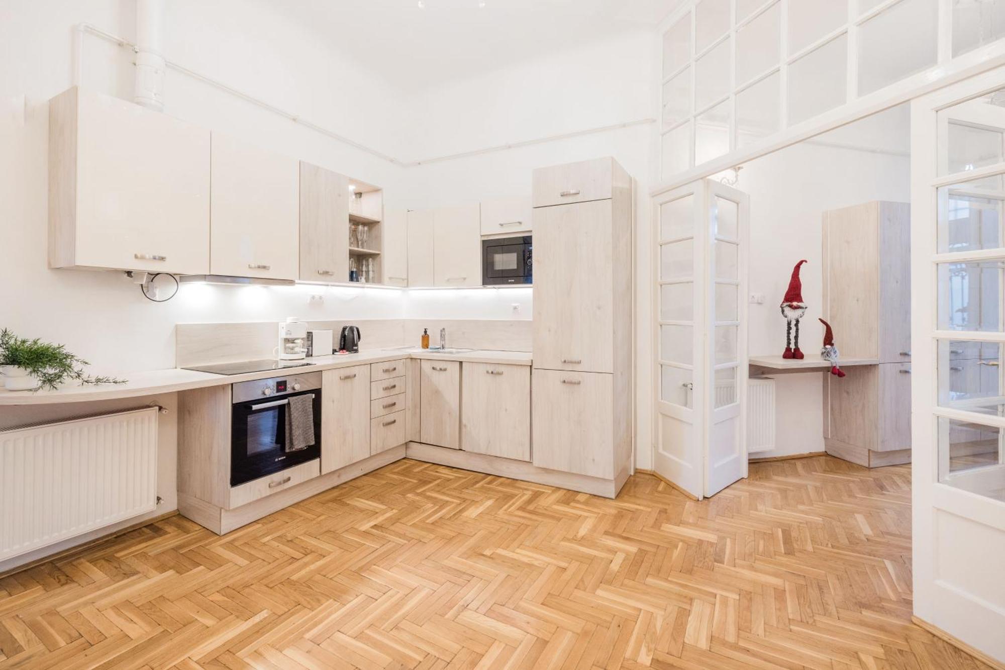 Amazing View Designer Home With Sauna And Jacuzzi 3 Min To Opera House Budapest Kültér fotó