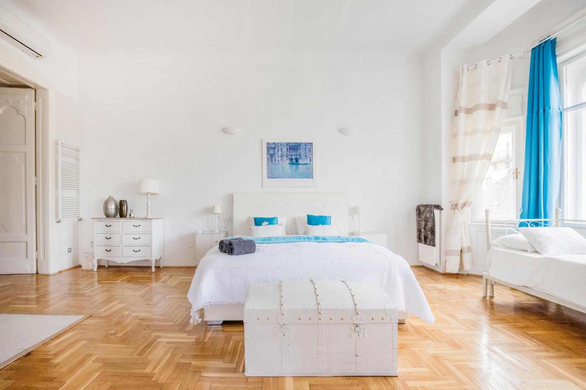 Amazing View Designer Home With Sauna And Jacuzzi 3 Min To Opera House Budapest Kültér fotó